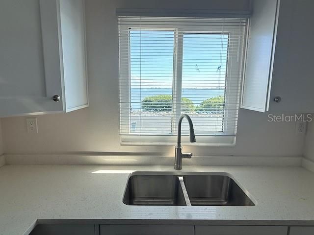 747 Saint Judes Drive S, Unit 2, Longboat Key, FL 34228 Photo