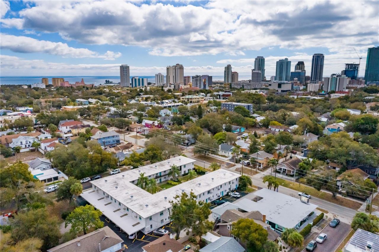 525 9th Avenue N, Unit 9, Saint Petersburg, FL 33701 Photo