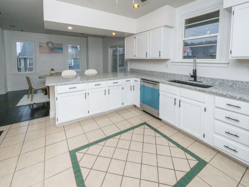 1930 Glenway Avenue, Covington, KY 41014 Photo 10