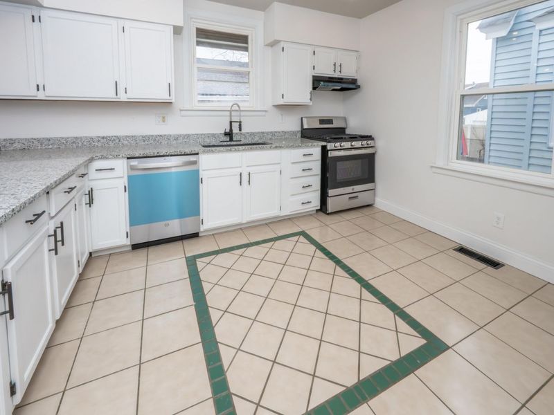 1930 Glenway Avenue, Covington, KY 41014 Photo 9