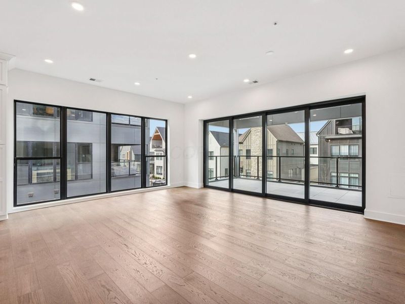 2867 Kobuk Drive, Unit 204, Columbus, OH 43228 Photo 13