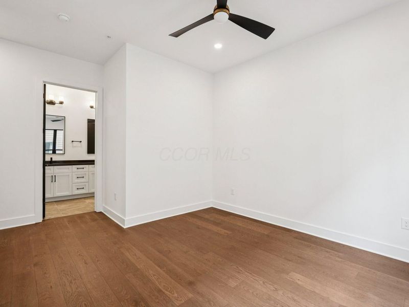 2867 Kobuk Drive, Unit 204, Columbus, OH 43228 Photo 17