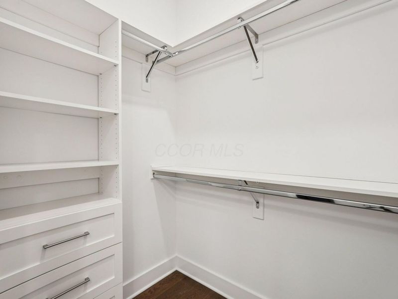 2867 Kobuk Drive, Unit 204, Columbus, OH 43228 Photo 23