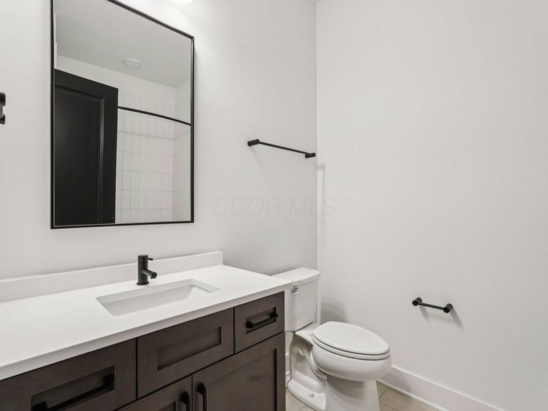 2867 Kobuk Drive, Unit 204, Columbus, OH 43228 Photo 29