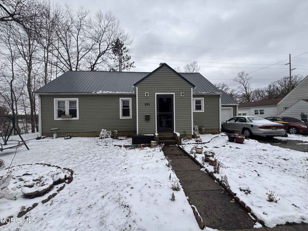 895 Sunday Street, Defiance, OH 43512 Main Photo