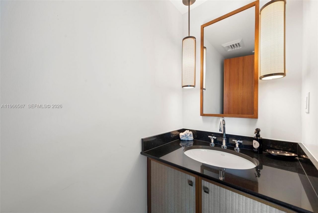 101 20th St , Unit 3105, Miami Beach, FL 33139 Photo