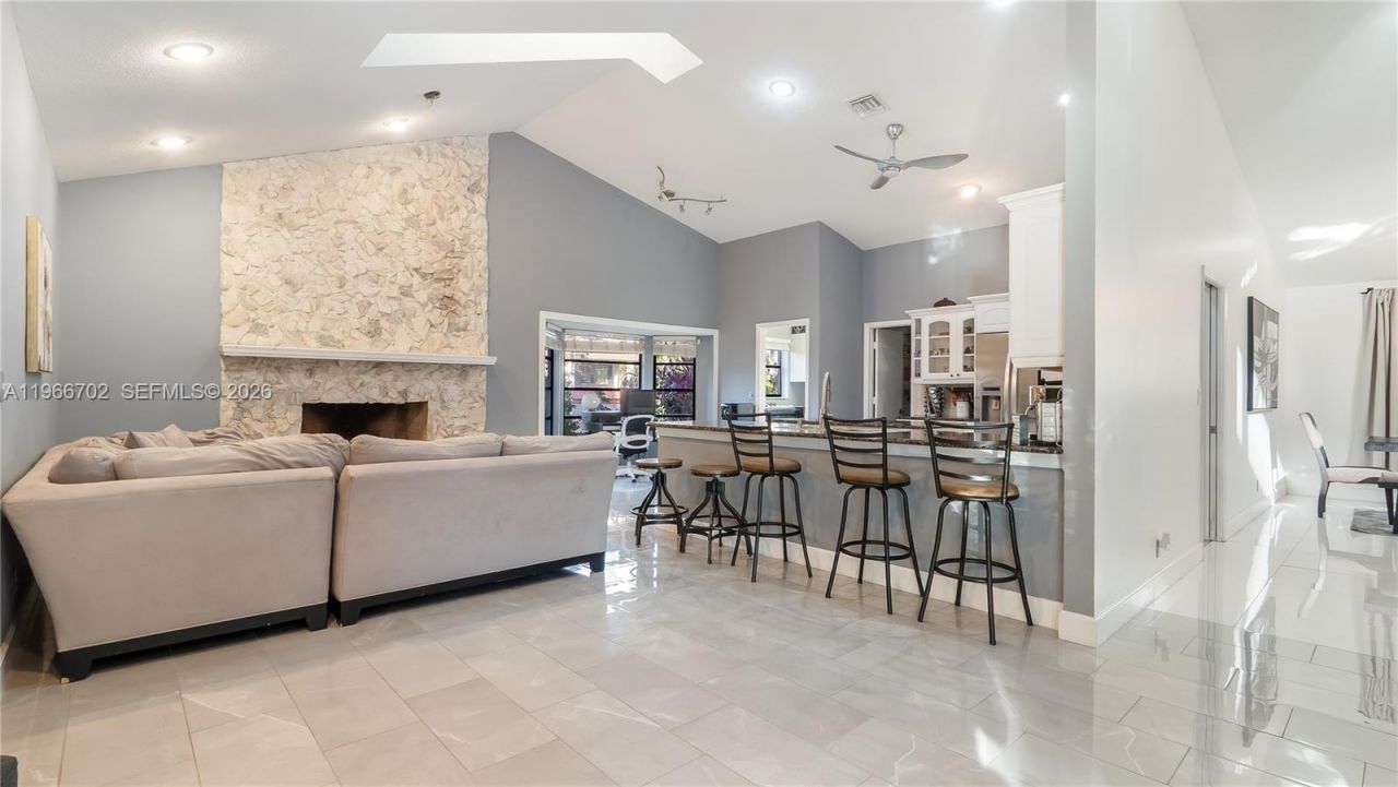 1510 NW 97th Ter , Coral Springs, FL 33071 Photo