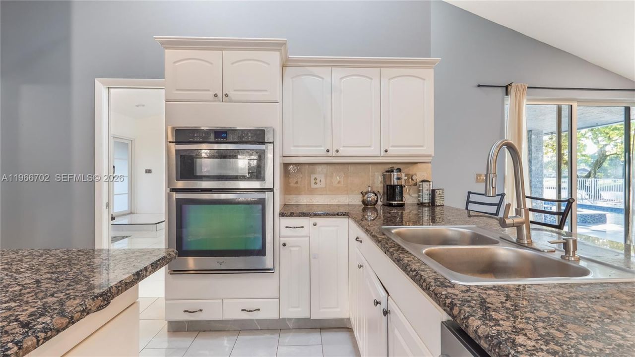 1510 NW 97th Ter, Coral Springs, FL 33071 Photo