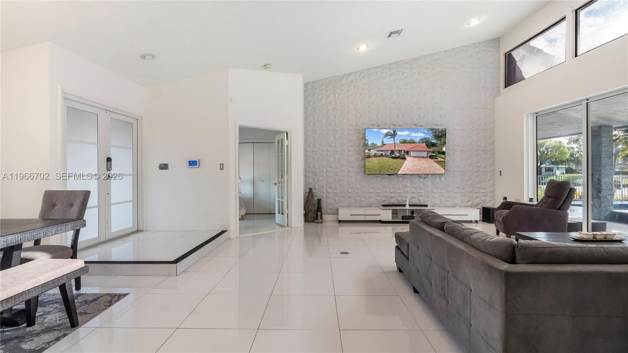 1510 NW 97th Ter, Coral Springs, FL 33071 Photo