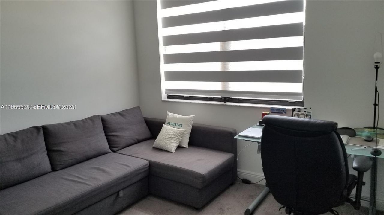 20945 NW 1st Dr, Unit 20945, Pembroke Pines, FL 33029 Photo