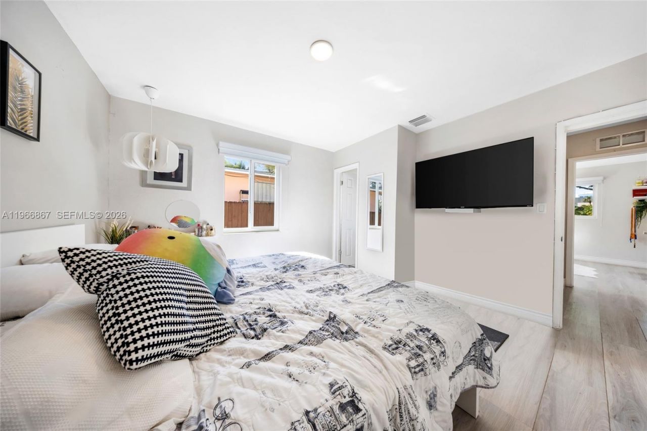 907 N Park Rd, Hollywood, FL 33021 Photo