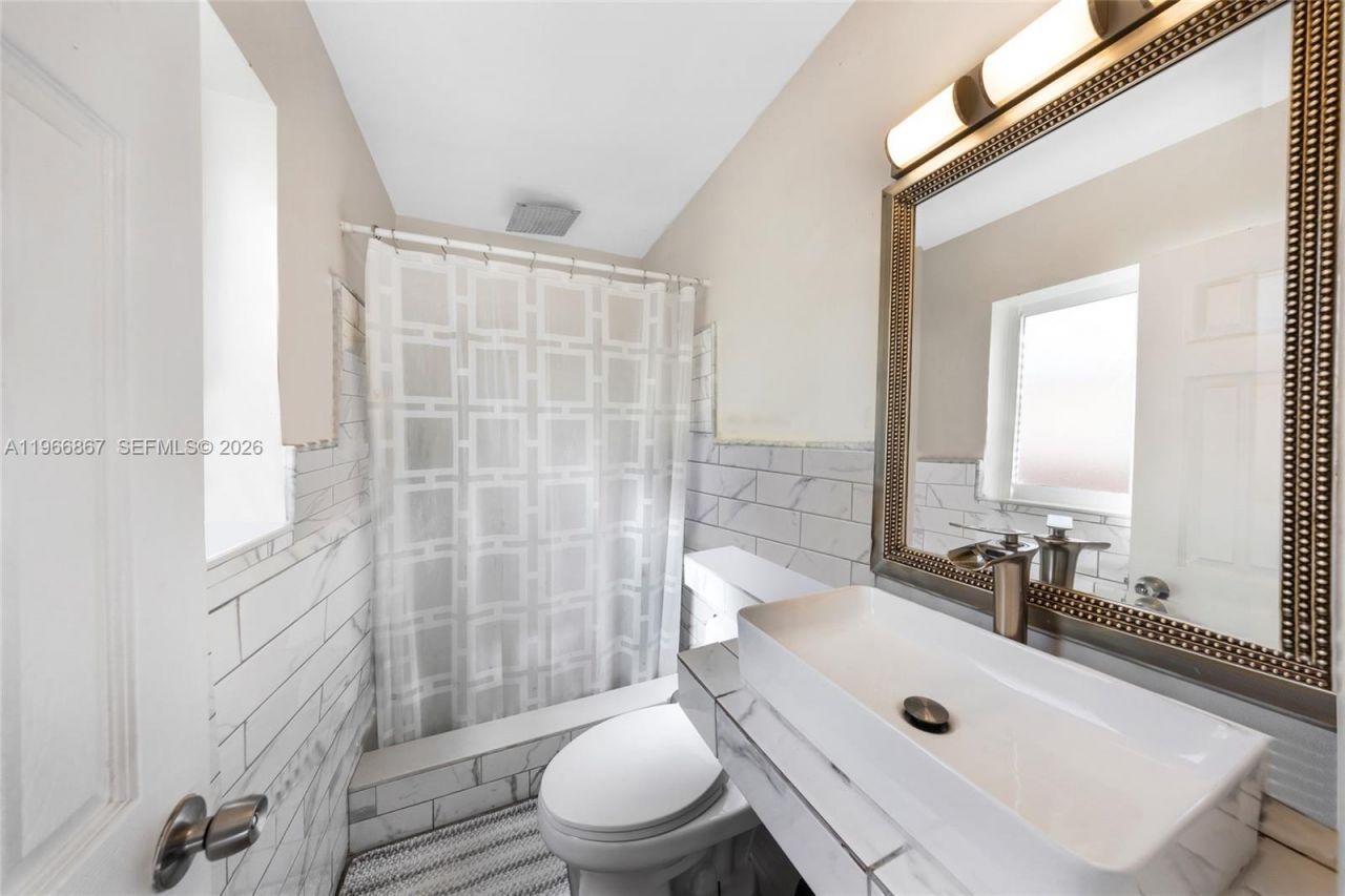 907 N Park Rd, Hollywood, FL 33021 Photo