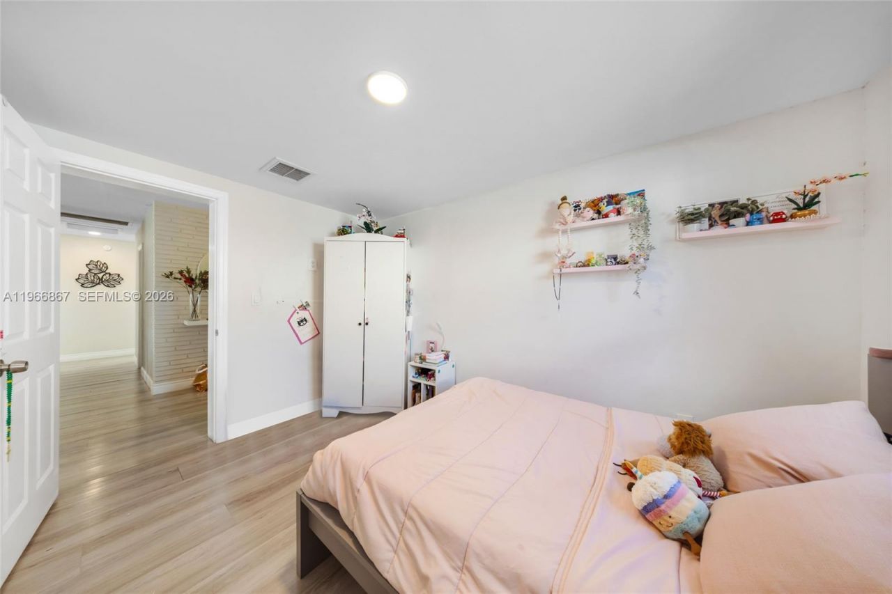 907 N Park Rd, Hollywood, FL 33021 Photo