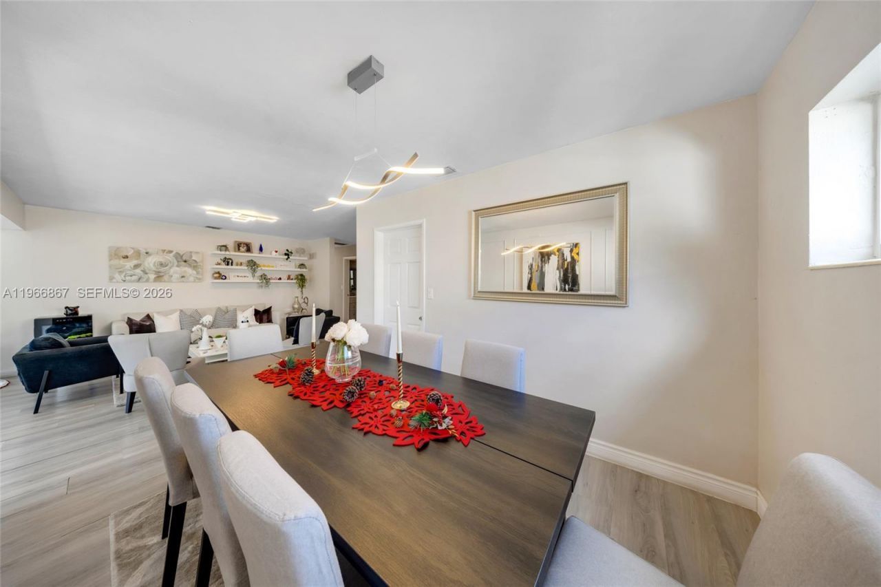 907 N Park Rd, Hollywood, FL 33021 Photo