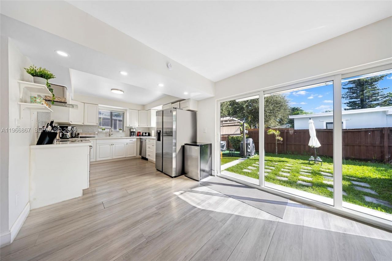 907 N Park Rd, Hollywood, FL 33021 Photo