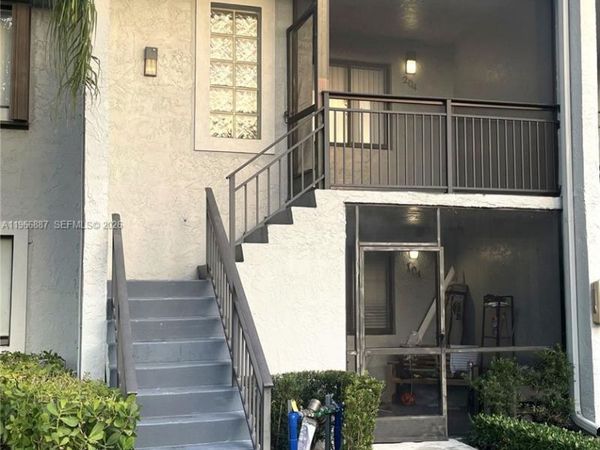 16571 Blatt Blvd , Unit 204, Weston, FL 33326