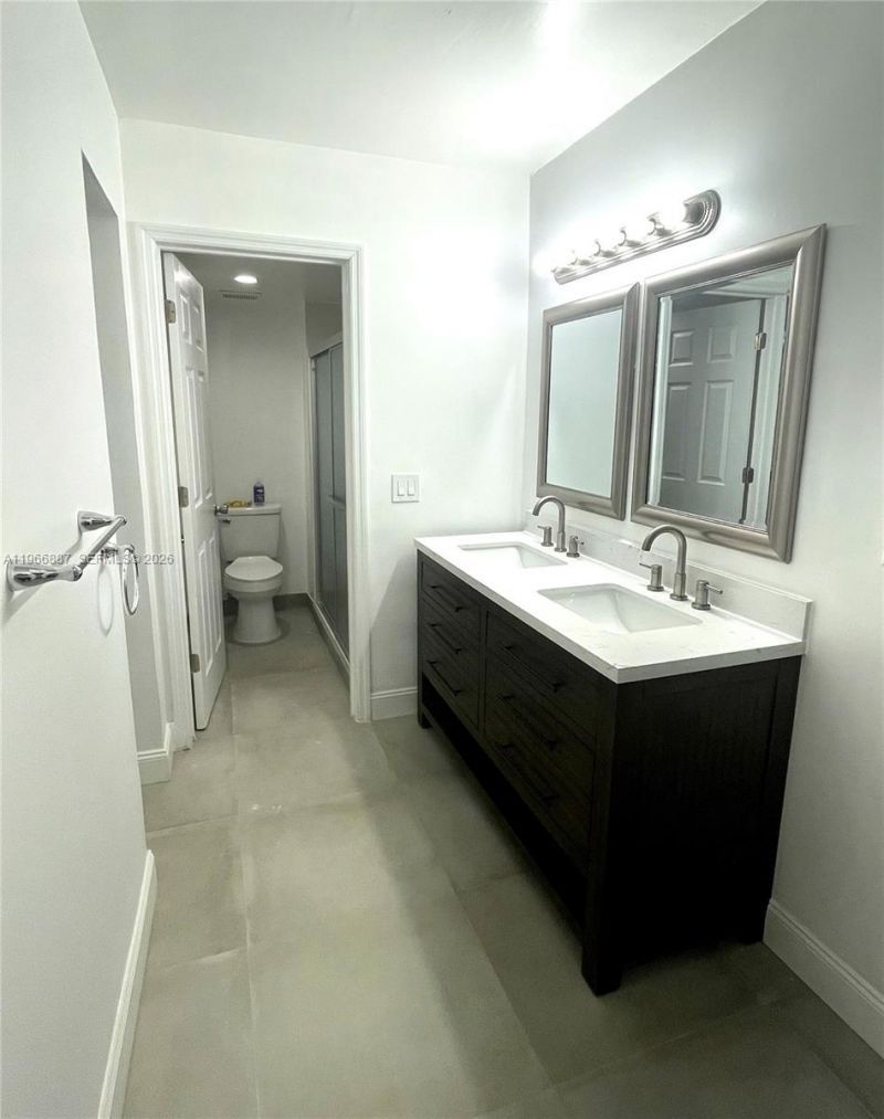 16571 Blatt Blvd , Unit 204, Weston, FL 33326 Photo