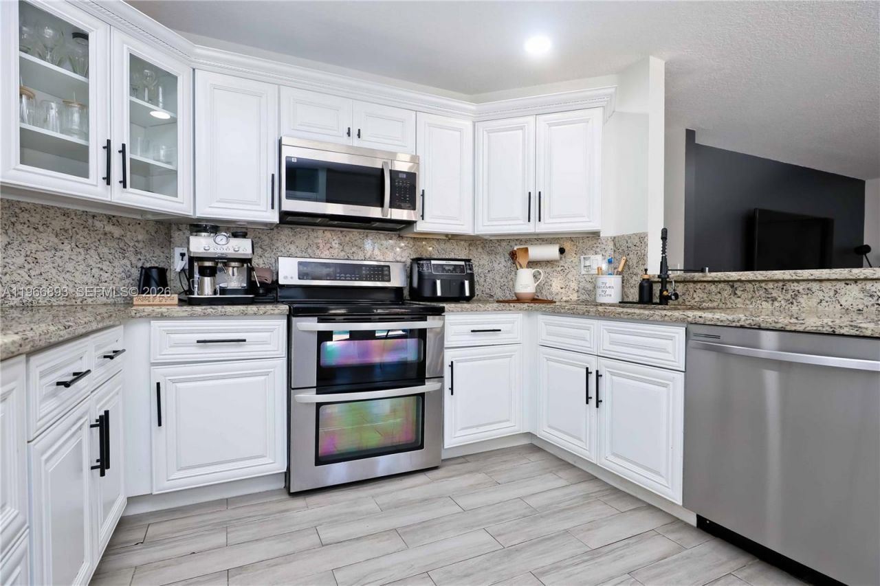 3149 NW 71st Ave, Unit 3149, Margate, FL 33063 Photo