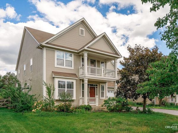 416 Frankfort Avenue, Oswego, IL 60543