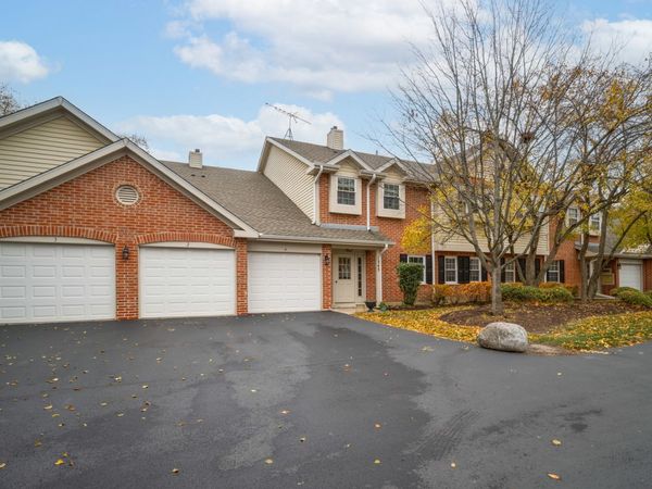 1345 E Evergreen Drive, Unit 3, Palatine, IL 60074