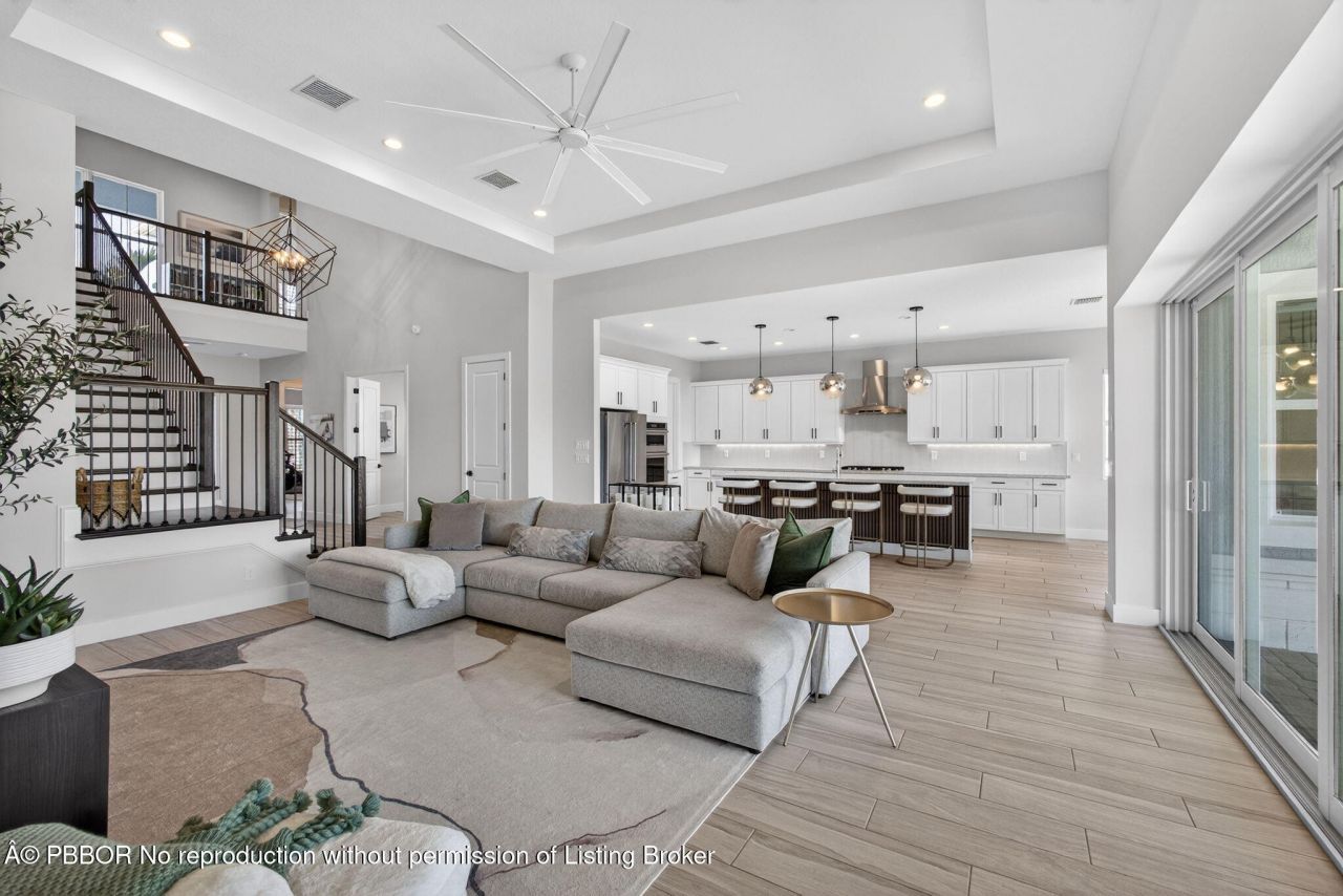 9221 Crestview Circle, Palm Beach Gardens, FL 33412 Photo