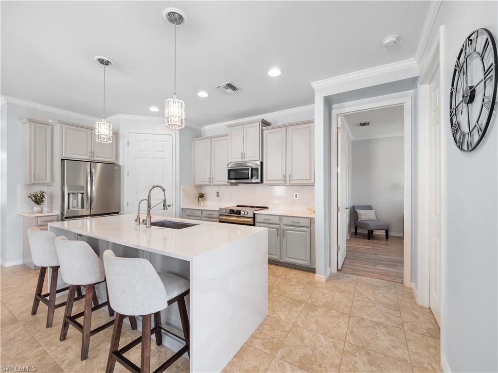 3280 Royal Gardens Ave, Fort Myers, FL 33916 Photo