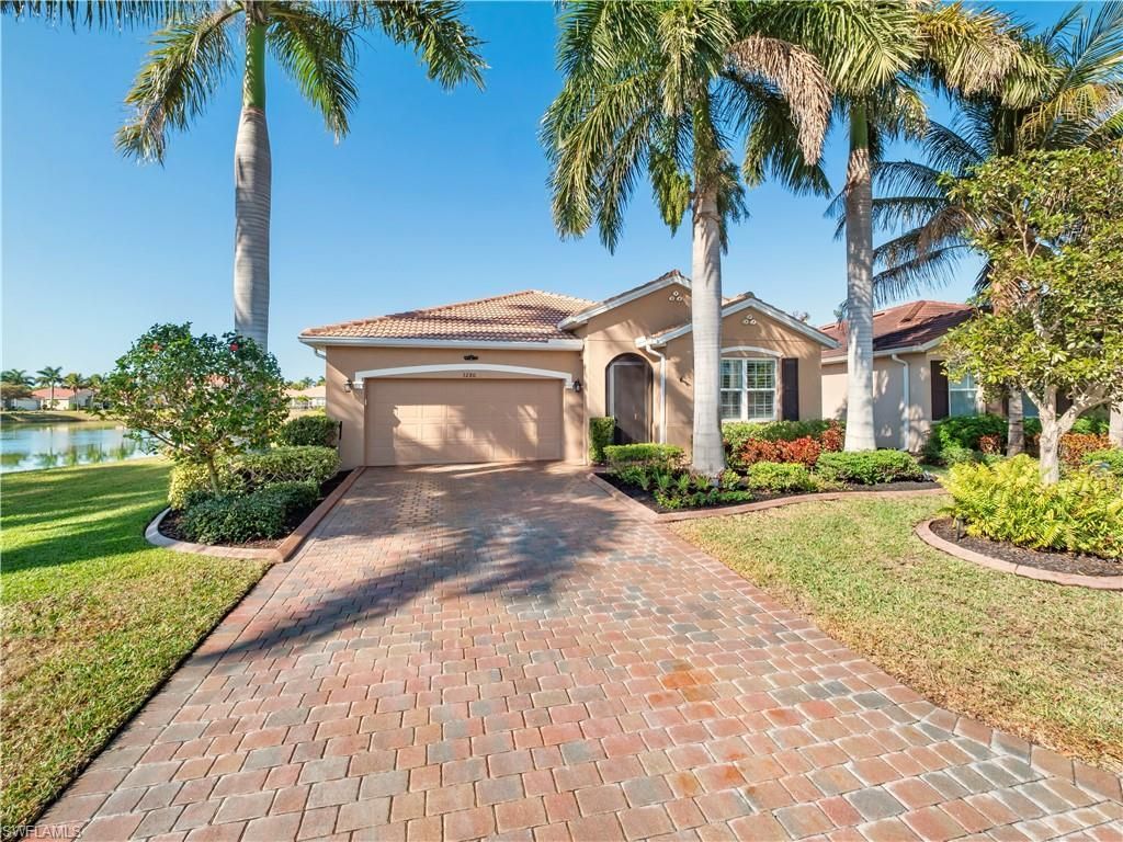 3280 Royal Gardens Ave, Fort Myers, FL 33916 Photo