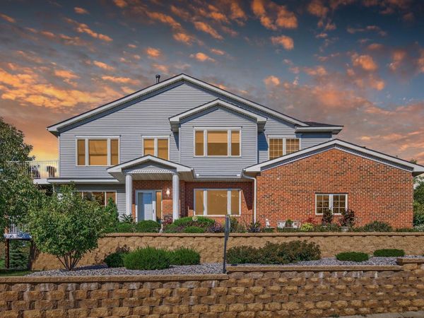 20023 Homestead Court, Unit 25, Lakeville, MN 55044