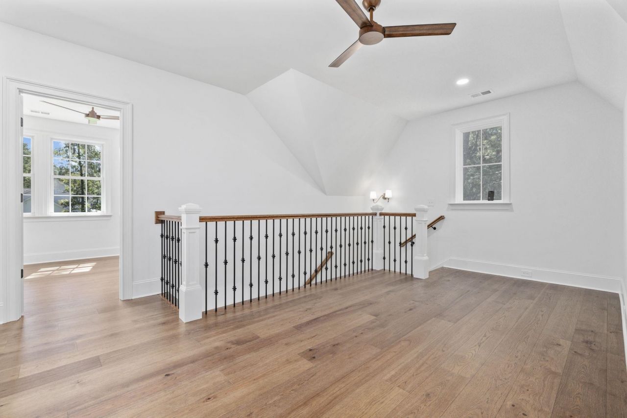 62 Makepeace Pl.  Photo 21