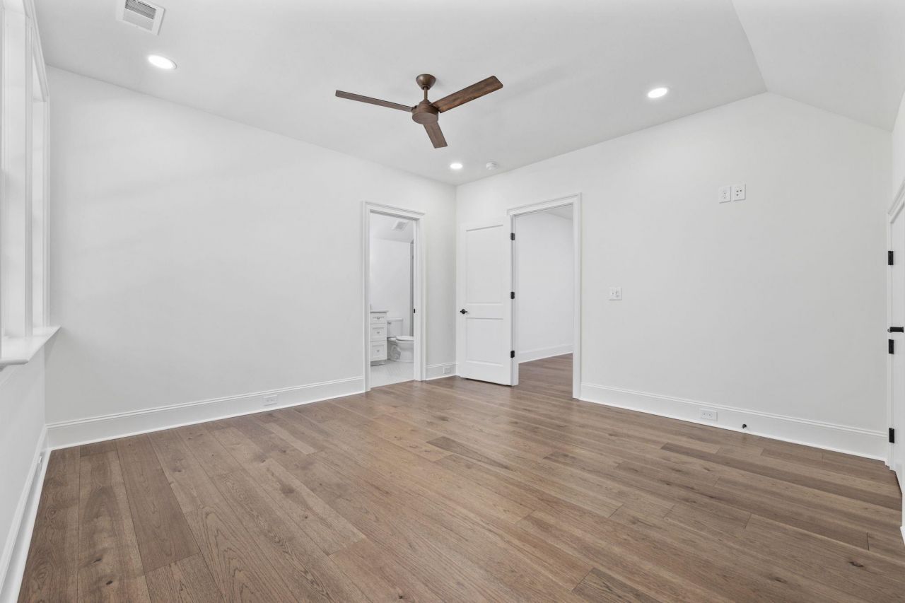 62 Makepeace Pl.  Photo 24