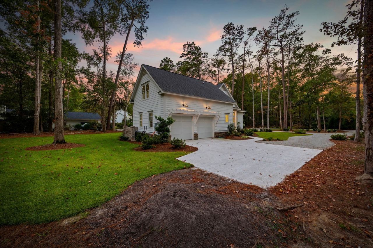 62 Makepeace Pl.  Photo 32