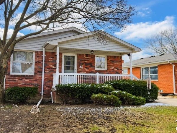 504 Rosewood Avenue, Monroe, MI 48162