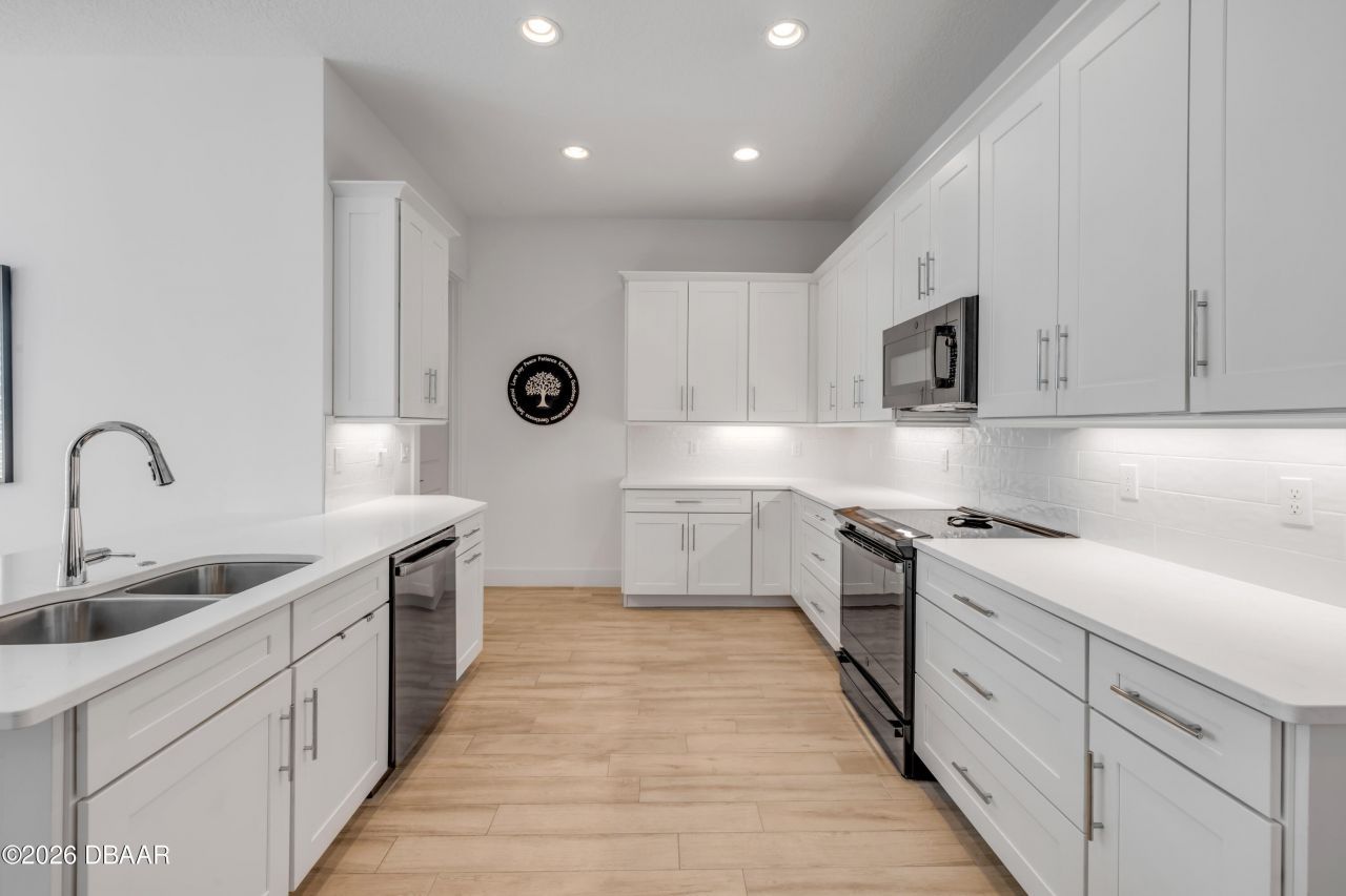 3218 Modena Way, New Smyrna Beach, FL 32168 Photo