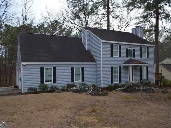 112 Southern Pines Circle, Macon, GA 31211