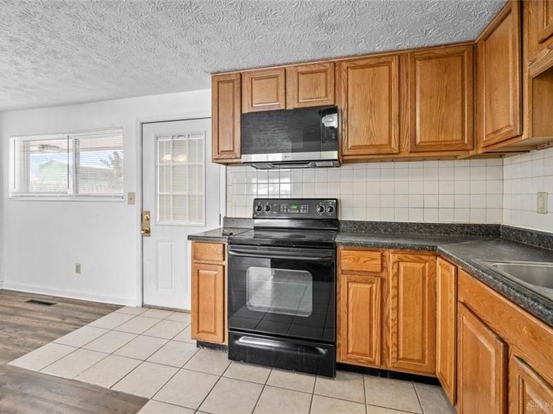 4476 Hannaford Street, Dayton, OH 45439 Photo 12