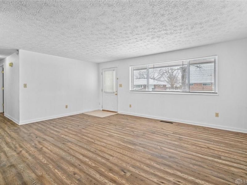 4476 Hannaford Street, Dayton, OH 45439 Photo 7