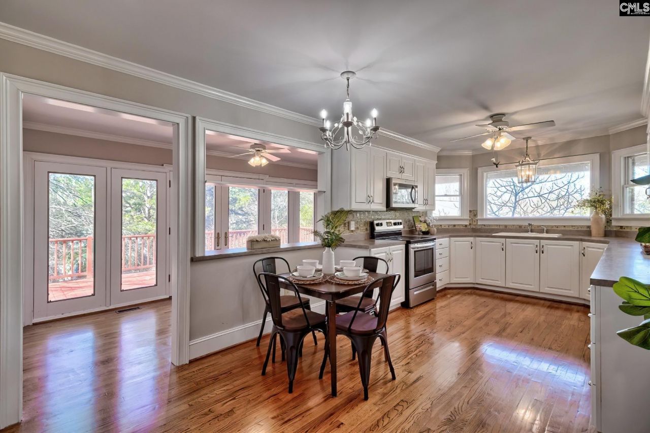 149 Artic Court  Photo 11