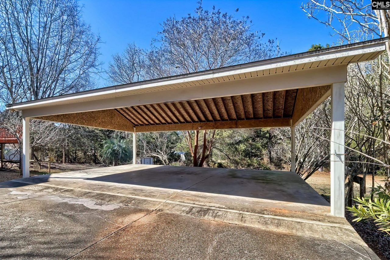 149 Artic Court  Photo 4