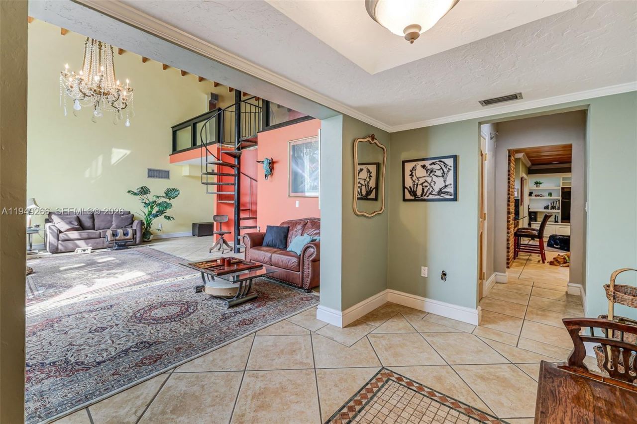 18975 SW 224th St, Miami, FL 33170 Photo