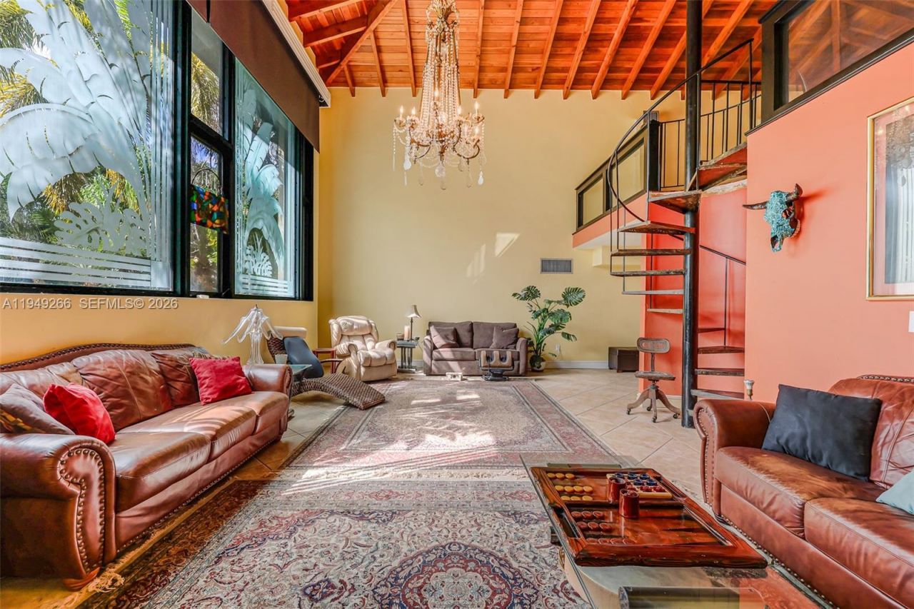 18975 SW 224th St, Miami, FL 33170 Photo