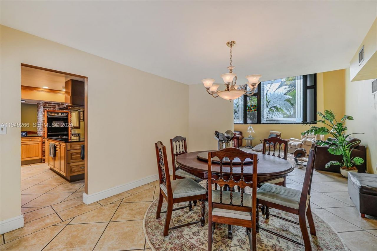 18975 SW 224th St, Miami, FL 33170 Photo