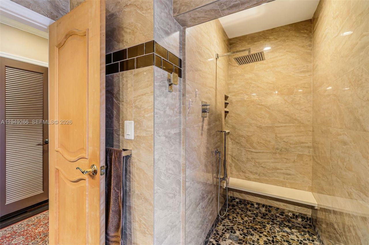 18975 SW 224th St, Miami, FL 33170 Photo