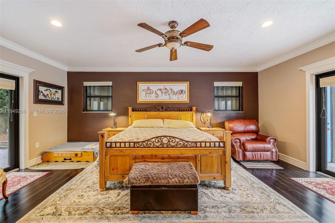 18975 SW 224th St, Miami, FL 33170 Photo