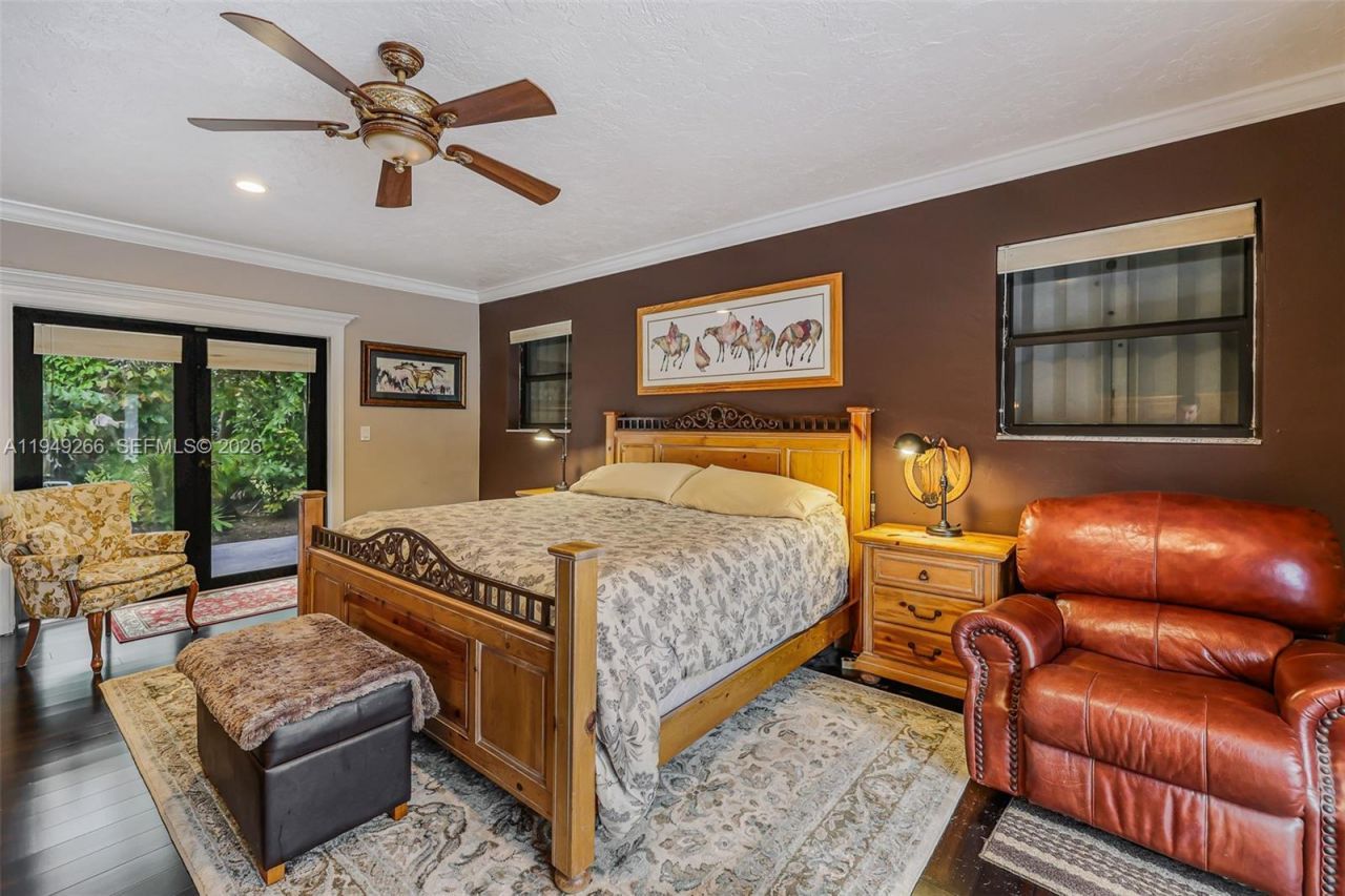 18975 SW 224th St, Miami, FL 33170 Photo