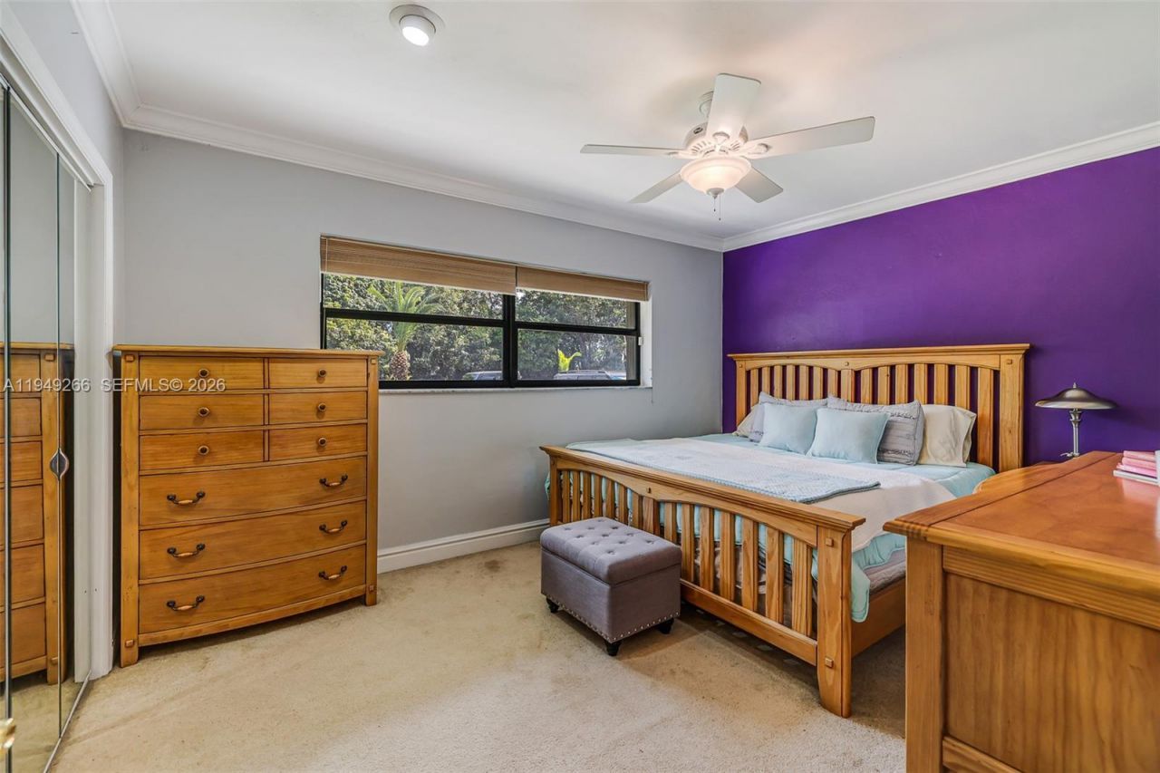 18975 SW 224th St, Miami, FL 33170 Photo