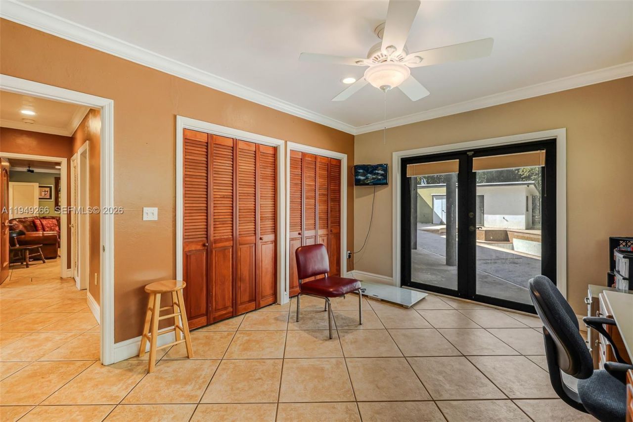 18975 SW 224th St, Miami, FL 33170 Photo