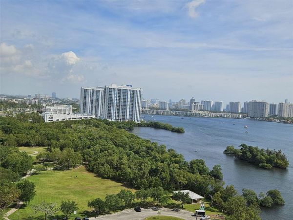 16385 Biscayne Blvd, Unit 1802, North Miami Beach, FL 33160