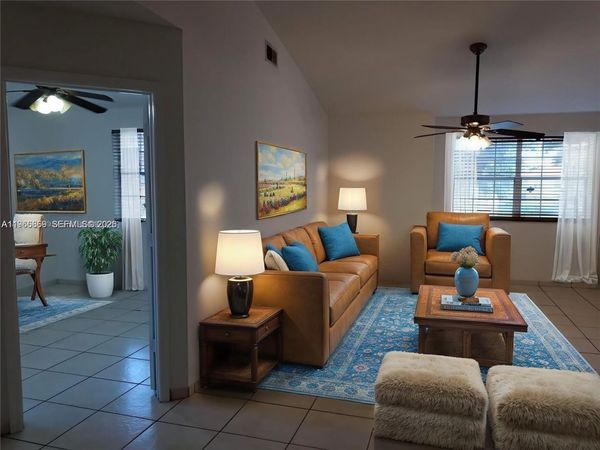 18328 NW 68th Ave, Unit H, Hialeah, FL 33015