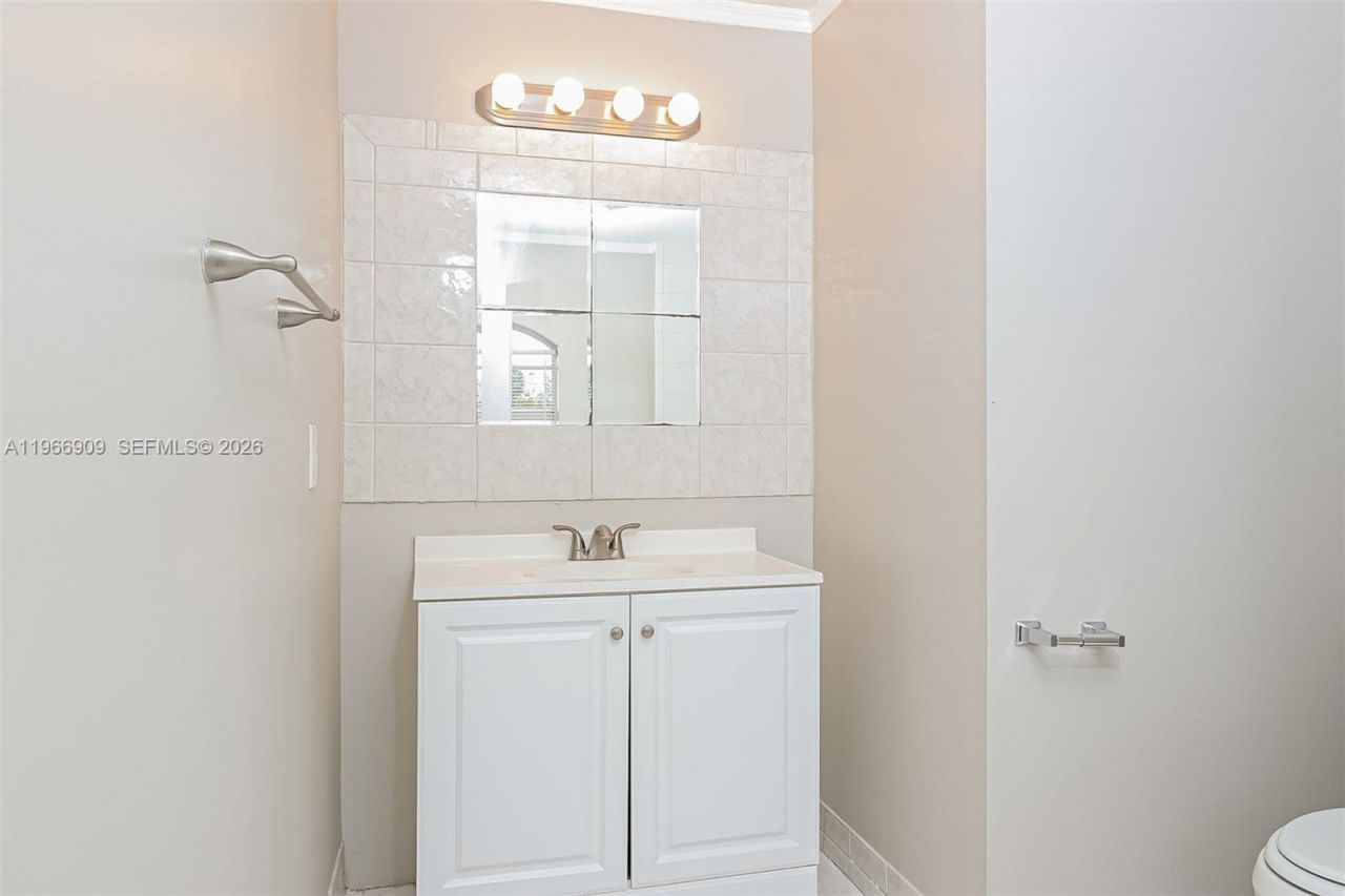 1443 7th Street, West Palm Beach, FL 33401 Photo