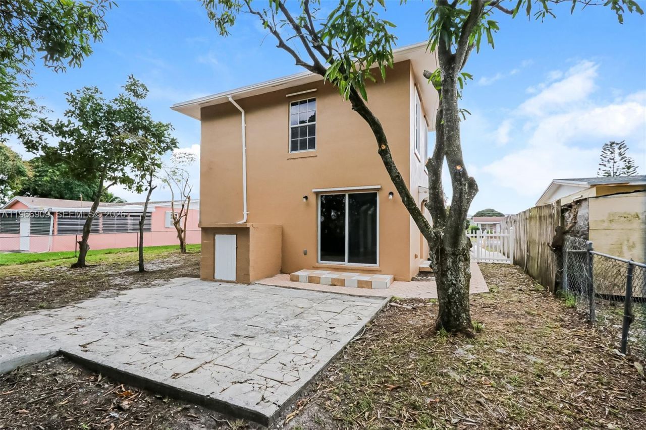 1443 7th Street, West Palm Beach, FL 33401 Photo